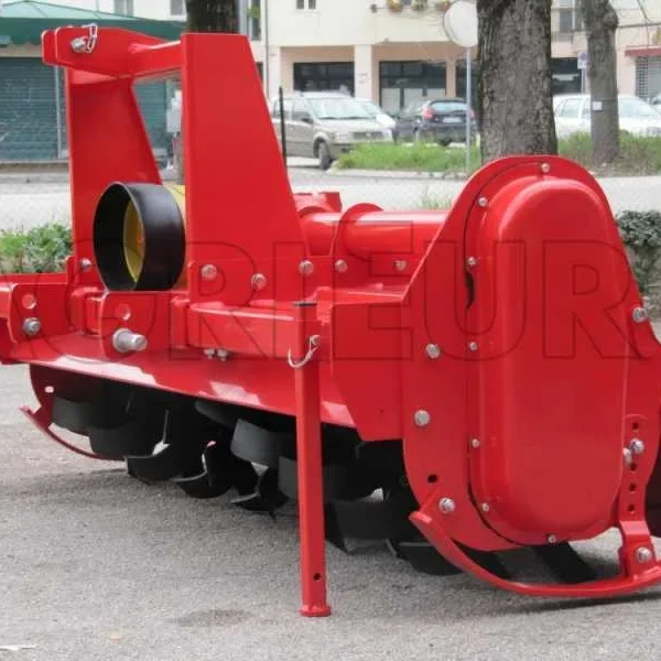 Fraise rotative AgriEuro UR 186 – Série Médium avec cardan à limiteur de friction professionnel